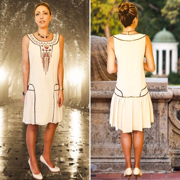 Anthropologie Dresses & Skirts - Anna Sui Anthro Embroidered Shift Dress